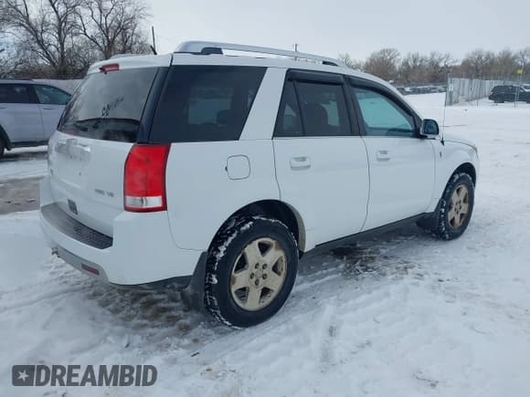 ✅ 2007 Saturn VUE V6 • VIN: 5GZCZ63497S862005 • Lot: 41484024. Listed on IAAI with 99,774 mi. Free auction sales archive from the USA and detailed vehicle history report at DreamBid. Image 4.