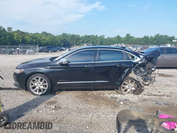 2015 Chevrolet Impala LTZ z VIN 2G1165S37F9108159, wystawiony jako IAAI lot #42697730 z przebiegiem 178 844 mil mil oraz . Historia ofert i sprzedaży dostępna na DreamBid. Obrazek 14.