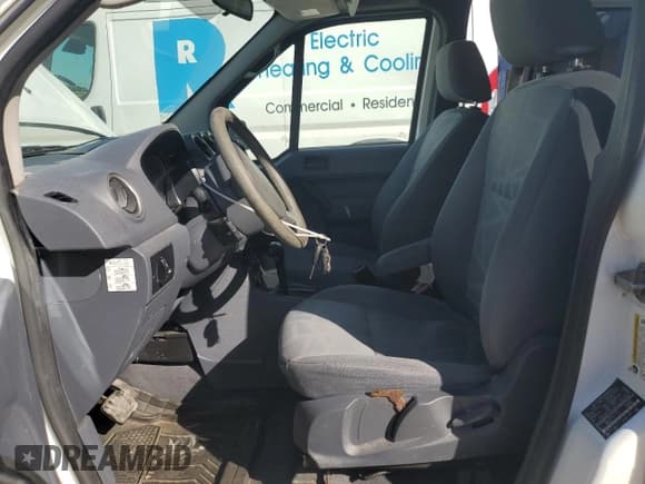 ✅ 2013 Ford Transit Connect XLT • VIN: NM0LS6BNXDT173450 • Лот: 81941815. Опубликован ранее на Copart с пробегом 317 097 миль. Бесплатный доступ к архиву аукционных продаж из США и подробный отчёт об истории автомобиля на DreamBid. Изображение 7.