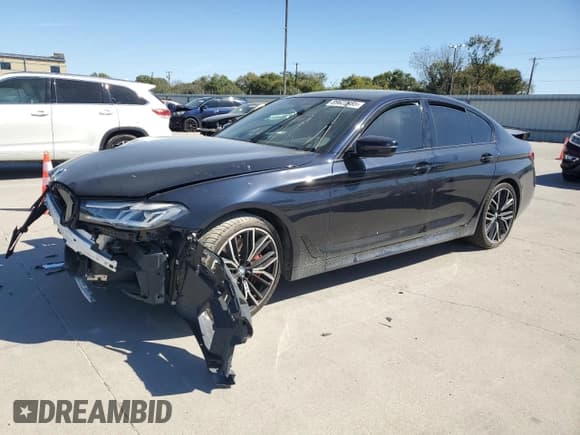 ✅ 2022 BMW 5 Series 540i • VIN: WBA53BJ01NWX51083 • Lot: 89622485. Listed on Copart with 47,560 mi. Free auction sales archive from the USA and detailed vehicle history report at DreamBid. Image 1.