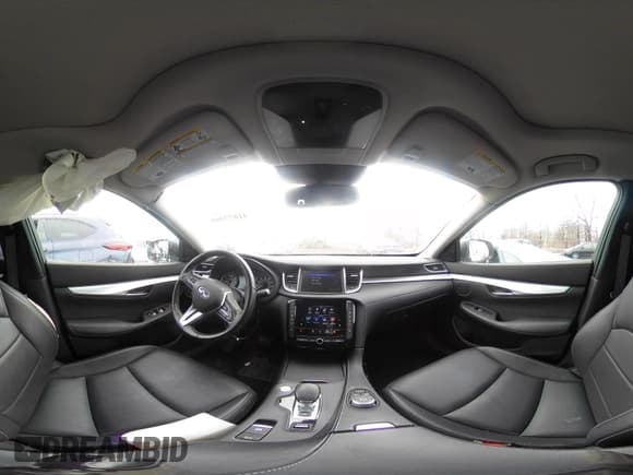 ✅ 2019 Infiniti QX50 Essential • VIN: 3PCAJ5M3XKF136479 • Lot: 41677308. Wystawiony na IAAI z przebiegiem 64 511 mil. Bezpłatny archiwum sprzedaży aukcyjnych z USA i szczegółowy raport historii pojazdu na DreamBid. Zdjęcie 18.