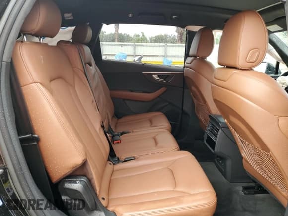 ✅ 2022 Audi Q7 Prestige • VIN: WA1VXBF75ND014309 • Лот: 85081835. Опубликован ранее на Copart с пробегом 51 361 миль. Бесплатный доступ к архиву аукционных продаж из США и подробный отчёт об истории автомобиля на DreamBid. Изображение 11.