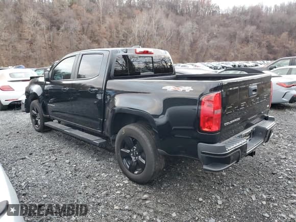 ✅ 2021 Chevrolet Colorado 4WD LT • VIN: 1GCGTCENXM1291425 • Lot: 82766084. Wystawiony na Copart z przebiegiem 40 730 mil. Bezpłatny archiwum sprzedaży aukcyjnych z USA i szczegółowy raport historii pojazdu na DreamBid. Zdjęcie 2.