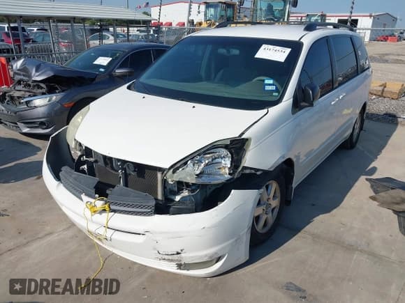 ✅ 2005 Toyota Sienna CE • VIN: 5TDZA23C75S327067 • Lot: 43174534. Listed on IAAI with 258,900 mi. Free auction sales archive from the USA and detailed vehicle history report at DreamBid. Image 2.