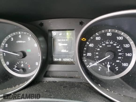 ✅ 2018 Hyundai Santa Fe 2.4L • VIN: 5XYZUDLBXJG555436 • Lot: 38876983. Wystawiony na Copart z przebiegiem 102 667 mil mil. Skorzystaj z bezpłatnego archiwum sprzedaży aukcyjnych z USA i zobacz szczegółowy raport historii pojazdu na DreamBid. Zdjęcie 9.