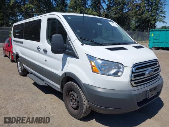 ✅ 2017 Ford Transit XL • VIN: 1FBZX2YM2HKB16875 • Lot: 42665168. Wystawiony na IAAI z przebiegiem 123 525 mil. Bezpłatny archiwum sprzedaży aukcyjnych z USA i szczegółowy raport historii pojazdu na DreamBid. Zdjęcie 1.