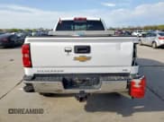 ✅ 2015 Chevrolet Silverado 2500HD LTZ • VIN: 1GC1KWE86FF636508 • Lot: 48467105. Wystawiony na Copart z przebiegiem Nie podano. Bezpłatny archiwum sprzedaży aukcyjnych z USA i szczegółowy raport historii pojazdu na DreamBid. Zdjęcie 6.