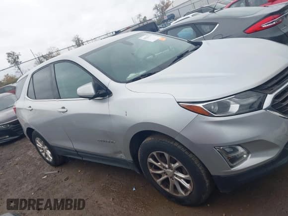 ✅ 2018 Chevrolet Equinox LT • VIN: 3GNAXSEV6JS545797 • Лот: 43521779. Опубликован ранее на IAAI с пробегом 135 278 миль. Бесплатный доступ к архиву аукционных продаж из США и подробный отчёт об истории автомобиля на DreamBid. Изображение 14.