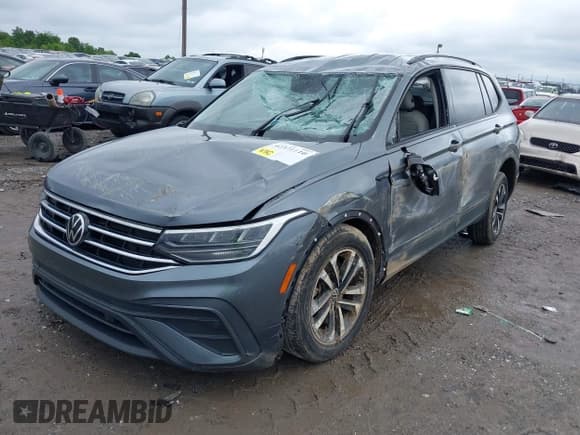 ✅ 2022 Volkswagen Tiguan S • VIN: 3VV1B7AX9NM005125 • Лот: 42371110. Опубликован ранее на IAAI с пробегом 94 060 миль. Бесплатный доступ к архиву аукционных продаж из США и подробный отчёт об истории автомобиля на DreamBid. Изображение 6.