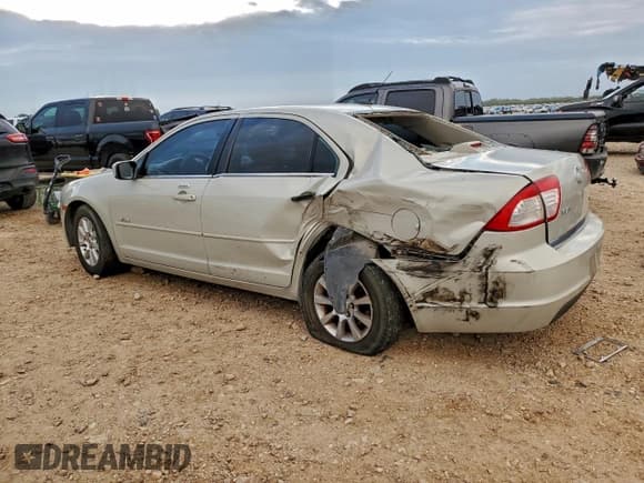 ✅ 2008 Mercury Milan • VIN: 3MEHM07Z78R641829 • Lot: 94550095. Listed on Copart with 133,280 mi. Free auction sales archive from the USA and detailed vehicle history report at DreamBid. Image 2.