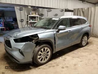 ✅ 2022 Toyota Highlander Hybrid Limited • VIN: 5TDYARAHXNS015246 • Лот: 39298643. Опубликован ранее на Copart с пробегом 14 515 миль. Бесплатный доступ к архиву аукционных продаж из США и подробный отчёт об истории автомобиля на DreamBid. Изображение 1.