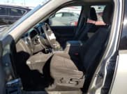 ✅ 2010 Ford Explorer XLT • VIN: 1FMEU7D85AUA36193 • Lot: 90493575. Wystawiony na Copart z przebiegiem 183 436 mil. Bezpłatny archiwum sprzedaży aukcyjnych z USA i szczegółowy raport historii pojazdu na DreamBid. Zdjęcie 7.