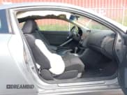 ✅ 2009 Nissan Altima S • VIN: 1N4AL24E59C189968 • Lot: 42982178. Wystawiony na IAAI z przebiegiem 174 196 mil. Bezpłatny archiwum sprzedaży aukcyjnych z USA i szczegółowy raport historii pojazdu na DreamBid. Zdjęcie 5.