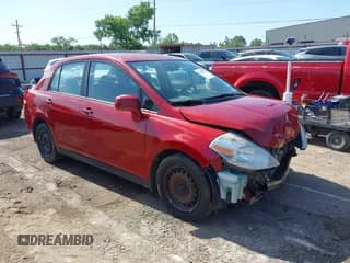 ✅ 2010 Nissan Versa S • VIN: 3N1BC1AP0AL420253 • Lot: 42532048. Wystawiony na IAAI z przebiegiem 325 496 mil. Bezpłatny archiwum sprzedaży aukcyjnych z USA i szczegółowy raport historii pojazdu na DreamBid. Zdjęcie 1.