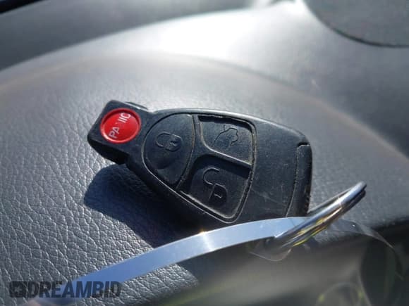 ✅ 2003 Mercedes-Benz C 320 • VIN: WDBRF84J63F386625 • Лот: 41812659. Опубликован ранее на IAAI с пробегом 114 517 миль. Бесплатный доступ к архиву аукционных продаж из США и подробный отчёт об истории автомобиля на DreamBid. Изображение 11.