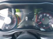 ✅ 2017 Dodge Challenger SXT • VIN: 2C3CDZAG5HH640055 • Lot: 43592589. Wystawiony na IAAI z przebiegiem 127 512 mil. Bezpłatny archiwum sprzedaży aukcyjnych z USA i szczegółowy raport historii pojazdu na DreamBid. Zdjęcie 7.