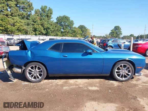 ✅ 2022 Dodge Challenger GT • VIN: 2C3CDZKG2NH192397 • Lot: 43345630. Wystawiony na IAAI z przebiegiem Nie podano. Bezpłatny archiwum sprzedaży aukcyjnych z USA i szczegółowy raport historii pojazdu na DreamBid. Zdjęcie 14.