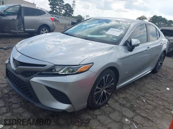2020 Toyota Camry SE с VIN 4T1G11AK3LU930470, выставлен на аукционе IAAI как лот 43229455 с пробегом 149 549 миль миль и . История ставок и продаж доступна на DreamBid. Изображение 17.