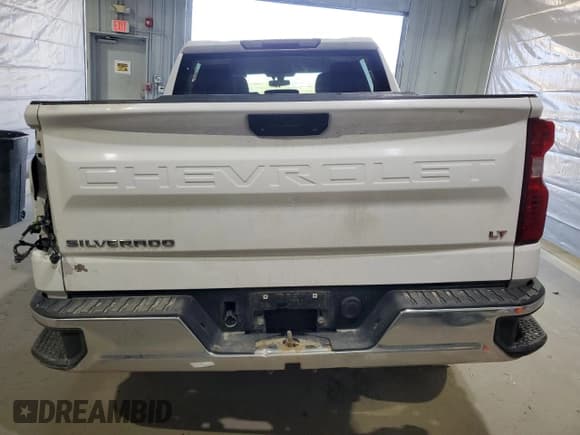 ✅ 2019 Chevrolet Silverado 1500 LT • VIN: 3GCPYDEK6KG115905 • Lot: 54951325. Wystawiony na Copart z przebiegiem 106 568 mil. Bezpłatny archiwum sprzedaży aukcyjnych z USA i szczegółowy raport historii pojazdu na DreamBid. Zdjęcie 6.