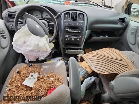 ✅ 2007 Dodge Grand Caravan SXT • VIN: 2D4GP44L67R222020 • Lot: 90832285. Listed on Copart with Not provided. Free auction sales archive from the USA and detailed vehicle history report at DreamBid. Image 8.