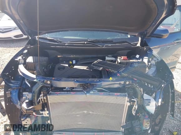 ✅ 2026 Chevrolet Equinox AWD LT • VIN: 3GNAXPEG0TL225306 • Lot: 43622489. Wystawiony na IAAI z przebiegiem 4 831 mil. Bezpłatny archiwum sprzedaży aukcyjnych z USA i szczegółowy raport historii pojazdu na DreamBid. Zdjęcie 10.