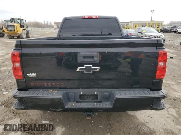 ✅ 2017 Chevrolet Silverado 1500 LT • VIN: 1GCVKREC2HZ317292 • Лот: 49960765. Опубликован ранее на Copart с пробегом 142 517 миль. Бесплатный доступ к архиву аукционных продаж из США и подробный отчёт об истории автомобиля на DreamBid. Изображение 6.