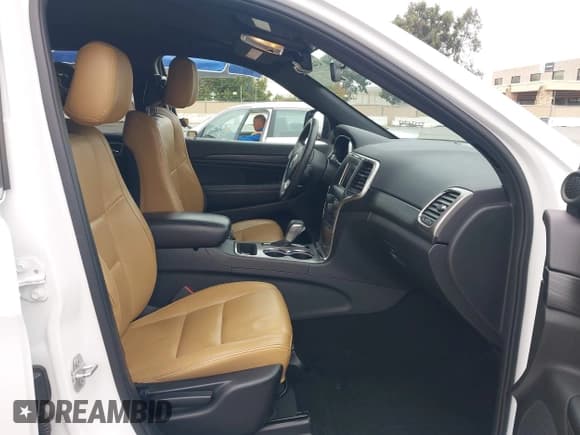 ✅ 2019 Jeep Grand Cherokee Upland • VIN: 1C4RJFAG6KC719936 • Lot: 43460030. Listed on IAAI with 63,721 mi. Free auction sales archive from the USA and detailed vehicle history report at DreamBid. Image 5.