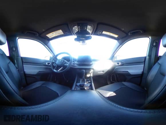 2024 Jeep Compass Latitude с VIN 3C4NJDBN4RT606064, выставлен на аукционе IAAI как лот 43513857 с пробегом Не указан миль и . История ставок и продаж доступна на DreamBid. Изображение 18.