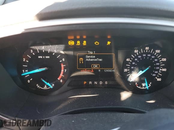 ✅ 2015 Ford Fusion SE • VIN: 3FA6P0HD4FR244407 • Lot: 82591085. Wystawiony na Copart z przebiegiem 124 592 mil. Bezpłatny archiwum sprzedaży aukcyjnych z USA i szczegółowy raport historii pojazdu na DreamBid. Zdjęcie 9.