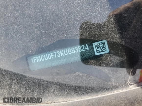 ✅ 2019 Ford Escape S • VIN: 1FMCU0F73KUB93824 • Лот: 87293125. Опубликован ранее на Copart с пробегом 53 178 миль. Бесплатный доступ к архиву аукционных продаж из США и подробный отчёт об истории автомобиля на DreamBid. Изображение 12.