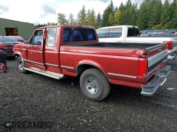 ✅ 1992 Ford F-150 • VIN: 1FTEX15H3NKA17831 • Lot: 74228244. Listed on Copart with 201,769 mi. Free auction sales archive from the USA and detailed vehicle history report at DreamBid. Image 2.