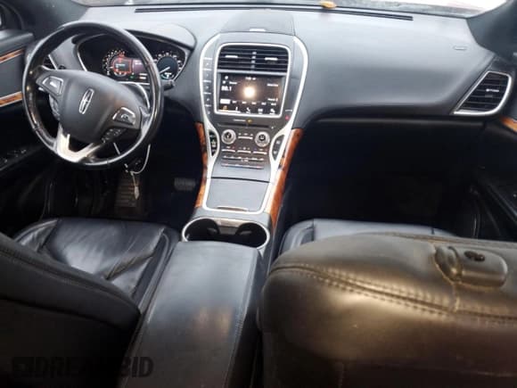 ✅ 2016 Lincoln MKX Select • VIN: 2LMTJ6KR9GBL58070 • Лот: 71679235. Опубликован ранее на Copart с пробегом 51 479 миль. Бесплатный доступ к архиву аукционных продаж из США и подробный отчёт об истории автомобиля на DreamBid. Изображение 8.