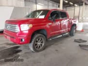 ✅ 2017 Toyota Tundra Platinum • VIN: 5TFAY5F17HX645581 • Lot: 43181963. Wystawiony na IAAI z przebiegiem 89 674 mil. Bezpłatny archiwum sprzedaży aukcyjnych z USA i szczegółowy raport historii pojazdu na DreamBid. Zdjęcie 2.