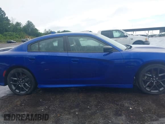 ✅ 2022 Dodge Charger R/T • VIN: 2C3CDXCT5NH149916 • Lot: 42338448. Listed on IAAI with 28,045 mi. Free auction sales archive from the USA and detailed vehicle history report at DreamBid. Image 13.