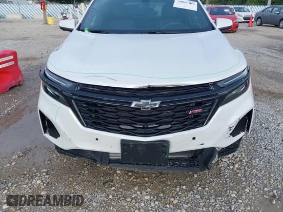 ✅ 2024 Chevrolet Equinox RS • VIN: 3GNAXWEGXRL215398 • Lot: 43003309. Wystawiony na IAAI z przebiegiem 8 929 mil. Bezpłatny archiwum sprzedaży aukcyjnych z USA i szczegółowy raport historii pojazdu na DreamBid. Zdjęcie 6.