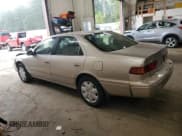 ✅ 2000 Toyota Camry CE • VIN: 4T1BG22K9YU936715 • Лот: 80398065. Опубликован ранее на Copart с пробегом 167 516 миль. Бесплатный доступ к архиву аукционных продаж из США и подробный отчёт об истории автомобиля на DreamBid. Изображение 2.