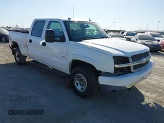 ✅ 2004 Chevrolet Silverado 2500HD LS • VIN: 1GCHK23184F163706 • Лот: 41396606. Опубликован ранее на IAAI с пробегом 322 566 миль. Бесплатный доступ к архиву аукционных продаж из США и подробный отчёт об истории автомобиля на DreamBid. Изображение 1.