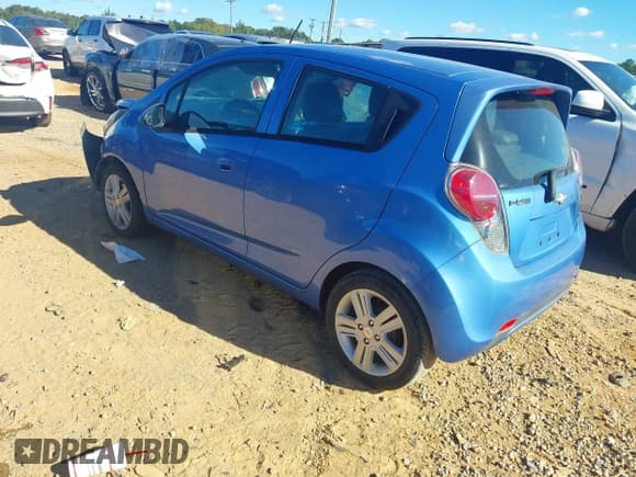 ✅ 2013 Chevrolet Spark LT • VIN: KL8CD6S97DC605890 • Лот: 43441126. Опубликован ранее на IAAI с пробегом 188 659 миль. Бесплатный доступ к архиву аукционных продаж из США и подробный отчёт об истории автомобиля на DreamBid. Изображение 3.