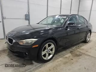 ✅ 2013 BMW 3 Series 320i • VIN: WBA3B1C55DK130402 • Lot: 93122405. Listed on Copart with 158,831 mi. Free auction sales archive from the USA and detailed vehicle history report at DreamBid. Image 1.