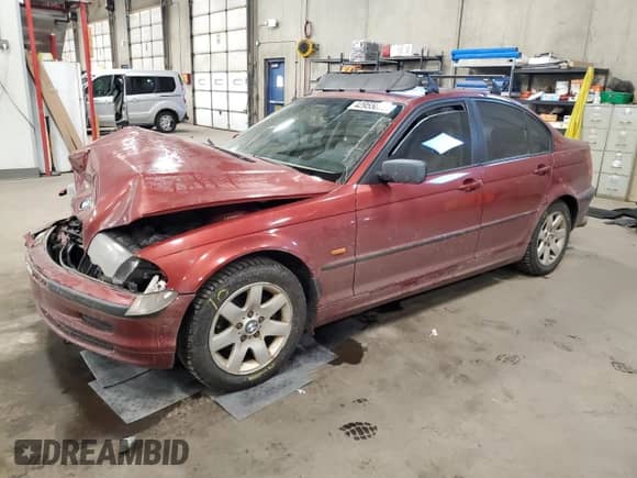 1999 BMW 3 Series 323i with VIN WBAAM3332XKC62620, listed as a Copart auction lot 42955095 with 198,434 mi miles and Salvage title. Bid and sale history available at DreamBid. Image 1.