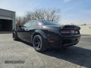 ✅ 2021 Dodge Challenger SRT Super Stock • VIN: 2C3CDZL97MH609608 • Lot: 48615185. Wystawiony na Copart z przebiegiem 1 740 mil. Bezpłatny archiwum sprzedaży aukcyjnych z USA i szczegółowy raport historii pojazdu na DreamBid. Zdjęcie 3.