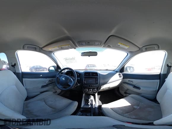 ✅ 2018 Mitsubishi Outlander ES • VIN: JA4AP3AUXJZ011601 • Lot: 43537496. Listed on IAAI with 120,582 mi. Free auction sales archive from the USA and detailed vehicle history report at DreamBid. Image 20.