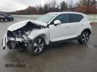 ✅ 2019 Volvo XC40 Momentum • VIN: YV4162UK5K2107110 • Lot: 91908925. Listed on Copart with 50,340 mi. Free auction sales archive from the USA and detailed vehicle history report at DreamBid. Image 1.