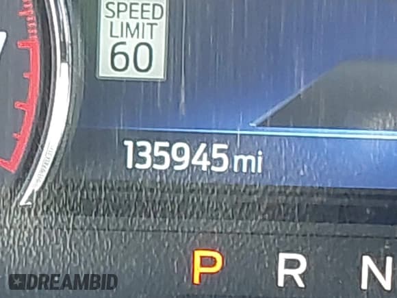 ✅ 2021 Ford Explorer Limited • VIN: 1FM5K8FW3MNA09533 • Lot: 42271693. Wystawiony na IAAI z przebiegiem 135 945 mil. Bezpłatny archiwum sprzedaży aukcyjnych z USA i szczegółowy raport historii pojazdu na DreamBid. Zdjęcie 15.