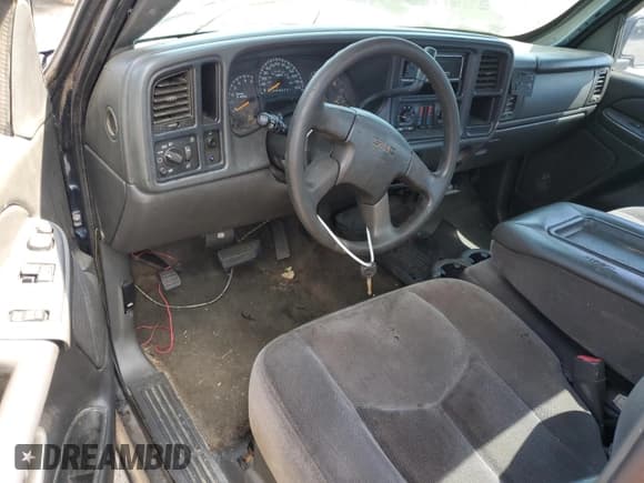 ✅ 2006 GMC Sierra 1500 Work Truck • VIN: 3GTEC14V76G227053 • Лот: 68764685. Опубликован ранее на Copart с пробегом Не указан. Бесплатный доступ к архиву аукционных продаж из США и подробный отчёт об истории автомобиля на DreamBid. Изображение 8.