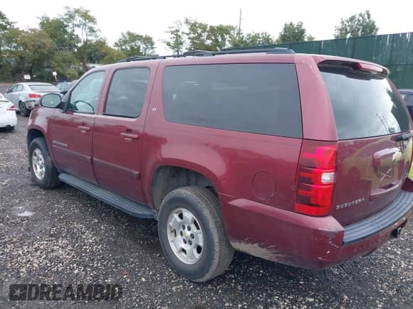 2008 Chevrolet Suburban LTZ z VIN 1GNFK16338R165602, wystawiony jako IAAI lot #43371754 z przebiegiem 218 342 mil mil oraz . Historia ofert i sprzedaży dostępna na DreamBid. Obrazek 3.