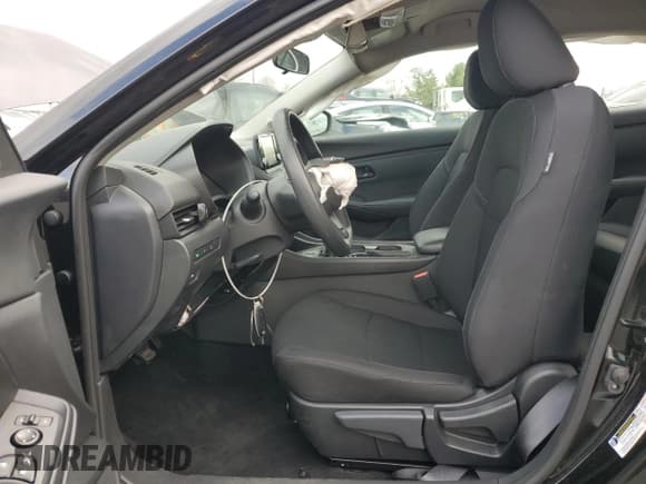 ✅ 2024 Nissan Sentra S • VIN: 3N1AB8BV2RY247564 • Lot: 93052005. Listed on Copart with 2,183 mi. Free auction sales archive from the USA and detailed vehicle history report at DreamBid. Image 7.