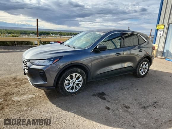 ✅ 2023 Ford Escape Active • VIN: 1FMCU9GN5PUA10058 • Лот: 84454605. Опубликован ранее на Copart с пробегом Не указан. Бесплатный доступ к архиву аукционных продаж из США и подробный отчёт об истории автомобиля на DreamBid. Изображение 1.