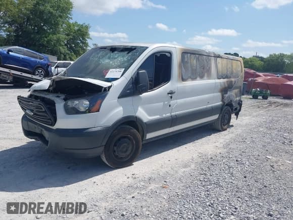 ✅ 2017 Ford Transit • VIN: 1FTYR2YMXHKB54923 • Лот: 42275708. Опубликован ранее на IAAI с пробегом Не указан. Бесплатный доступ к архиву аукционных продаж из США и подробный отчёт об истории автомобиля на DreamBid. Изображение 2.