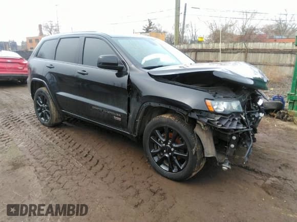 ✅ 2019 Jeep Grand Cherokee Laredo E • VIN: 1C4RJEAG3KC530347 • Лот: 41751722. Опубликован ранее на IAAI с пробегом 79 048 миль. Бесплатный доступ к архиву аукционных продаж из США и подробный отчёт об истории автомобиля на DreamBid. Изображение 1.